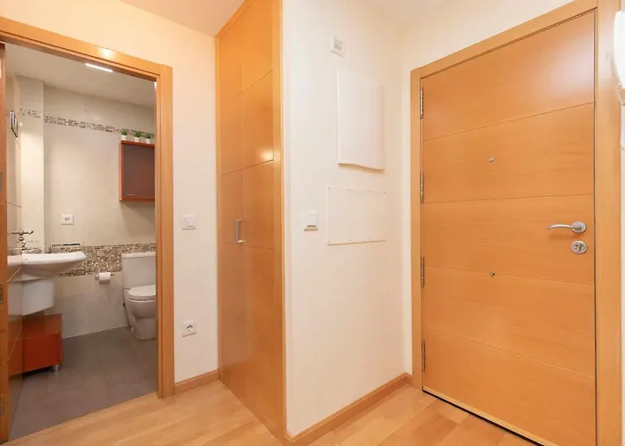 Cota De La Marmota By Bevalle